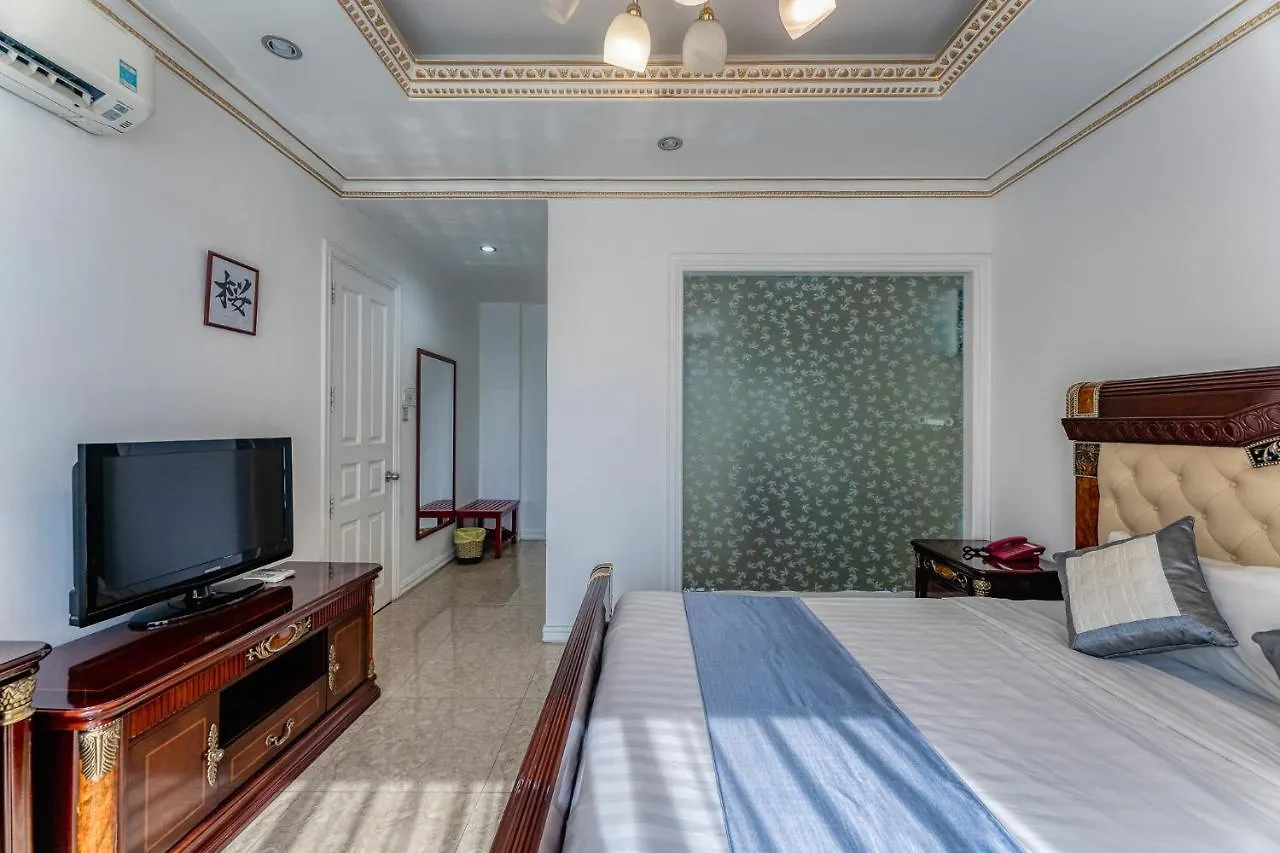 **  Happy Land Hotel Ho Chi Minh City Vietnam