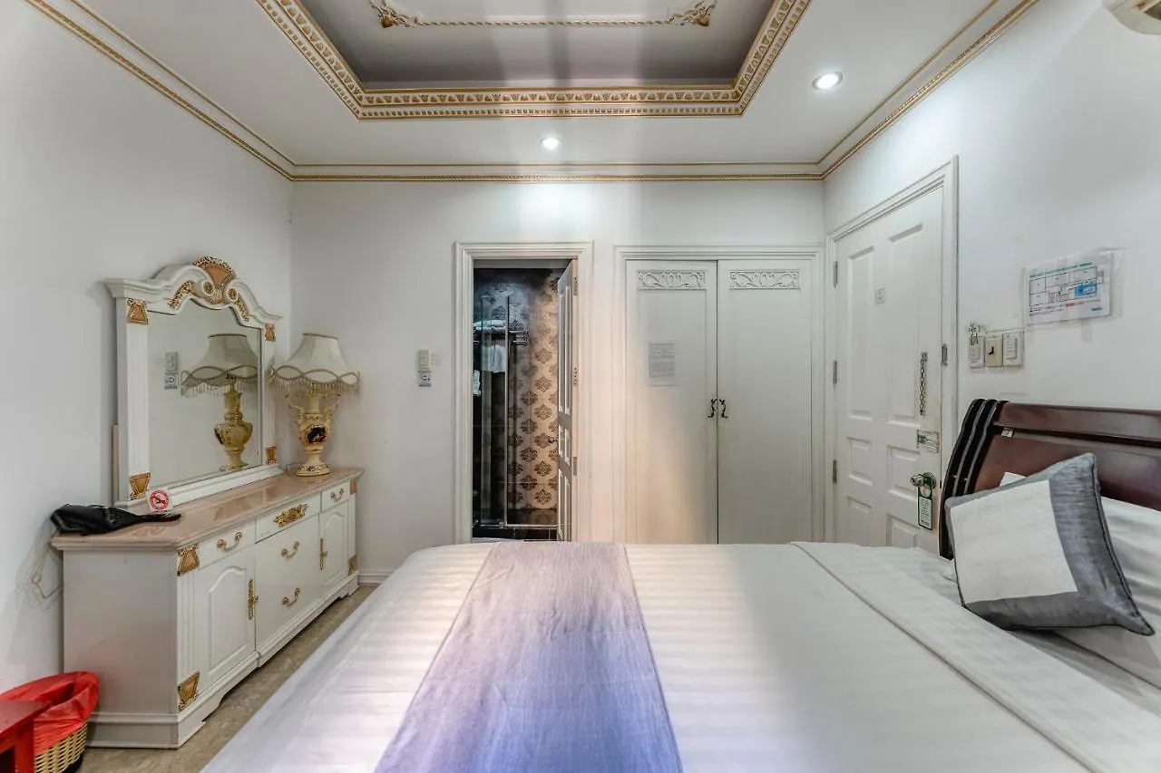 **  Happy Land Hotel Ho Chi Minh City Vietnam